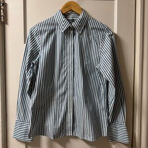 Foxcroft Women's Blue and White Striped Oxford Shirt Non-Iron 100% Cotton